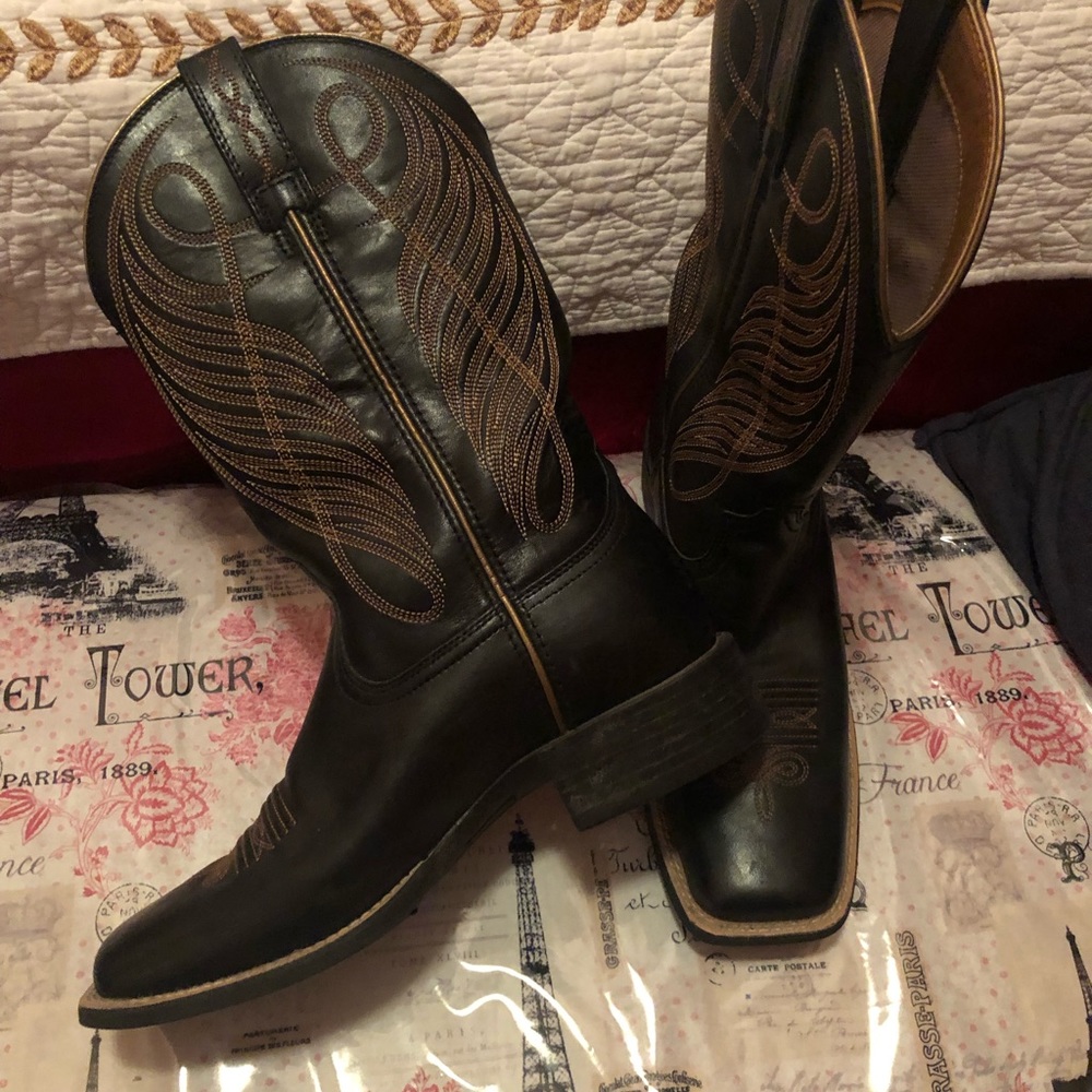 Ariat western boots